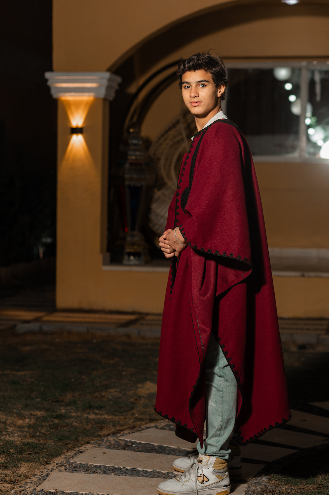 Tuareg Unisex Cape in Red